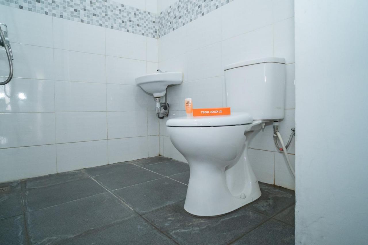 Koolkost Near Pasar Baru Hotel Jakarta Luaran gambar